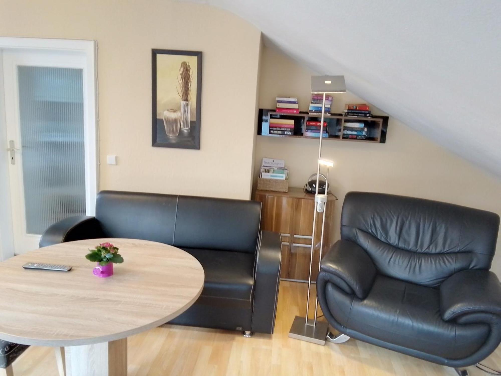 Ferienwohnung In Ruhiger Waldrandlage Bad Wildbad Exterior foto